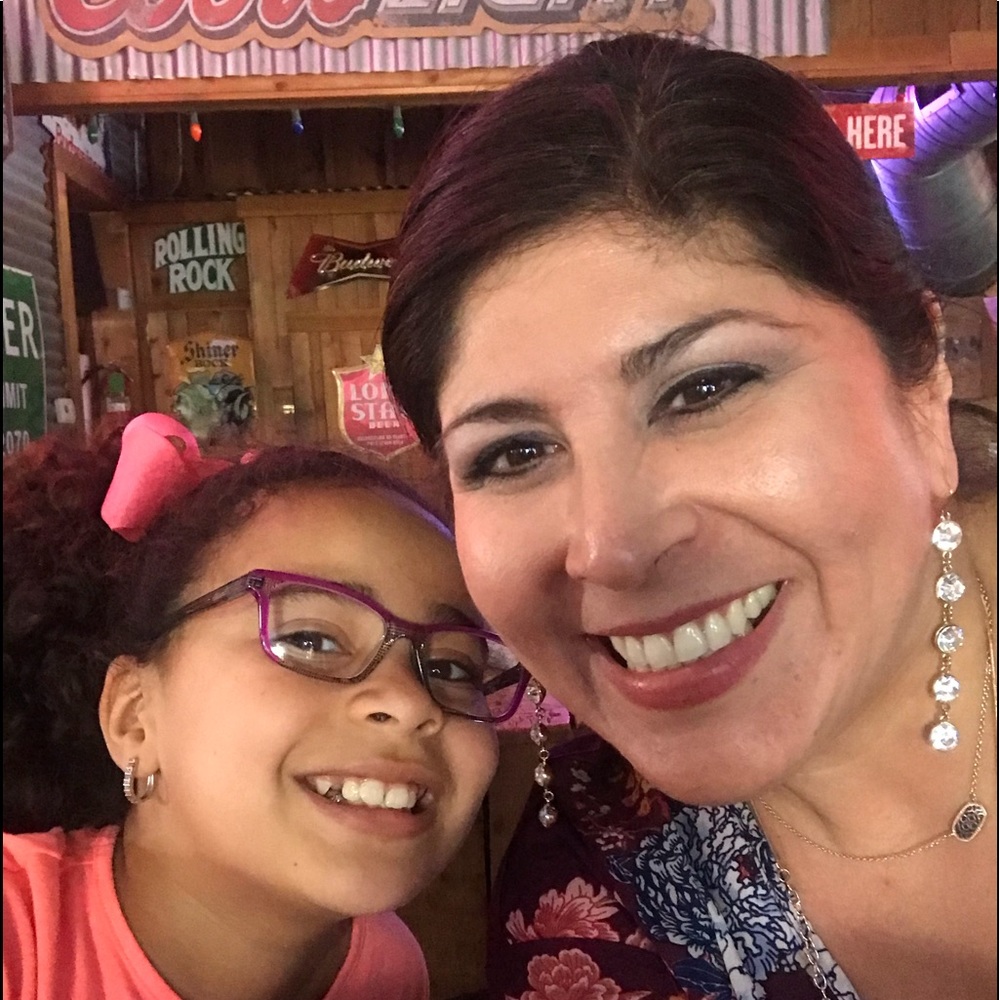 Meet your Posher, Christy